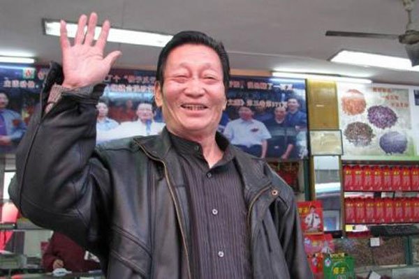 年广九的经历简历 当年把傻瓜瓜子做到了什么程度