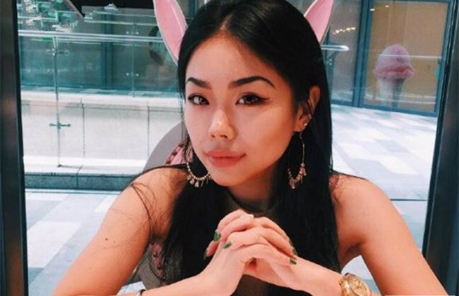 万妮达胸是什么杯 歌好听胸更让人羡慕嫉妒恨