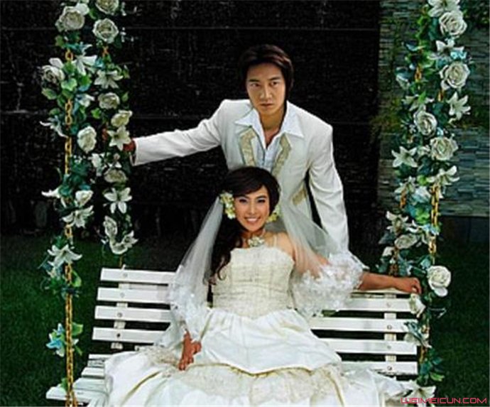 杨俊毅的老婆是谁 是一位圈外人名叫王在玲