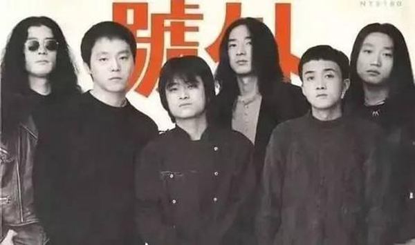 中国摇滚乐队排名大全带字 目前中国较有名的摇滚乐队