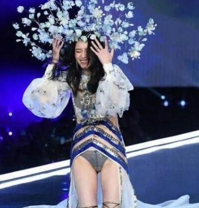�������������Ǯ�� �����������Ҿ���ǿ����