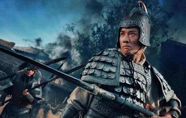 刘备临死前为什么说赵云不可重用 为什么刘备没有重用赵云