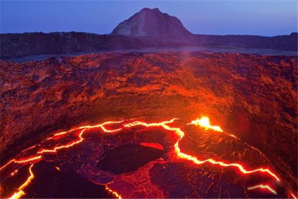 地狱之门火还在烧吗 地狱之门大火为何不扑灭