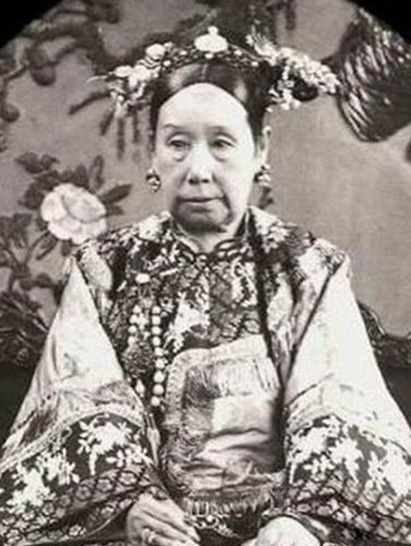 慈禧太后简介,历史记录 出生地和童年是一个谜