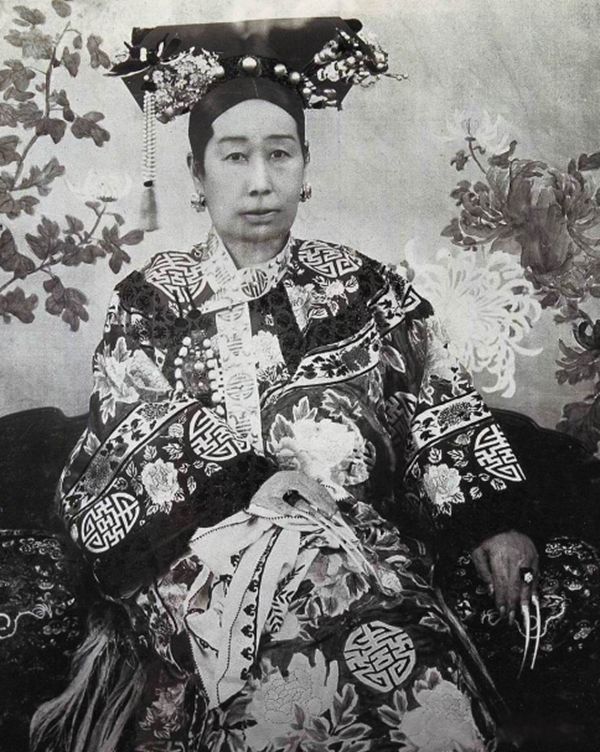 慈禧太后简介,历史记录 出生地和童年是一个谜