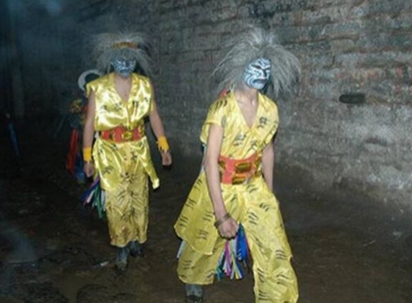 �й����ĵȼ����� ��ͬ��ɫ������ͬ����,��ɫ������