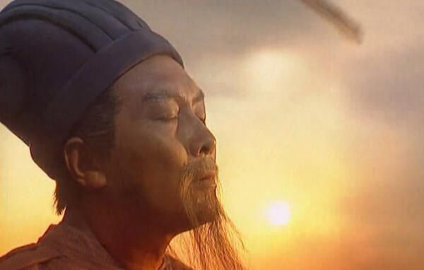 诸葛亮简介及生平事迹 诸葛亮是哪里人祖籍是哪里
