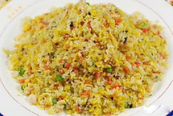 蛋炒饭先炒蛋还是先炒饭 没有固定顺序,炒鸡蛋的技巧