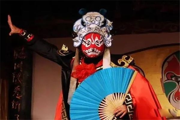 变脸是哪个剧种的绝活 川剧中变脸的由来
