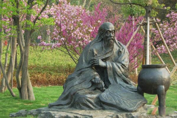 永远不死的人是谁 吸血鬼始祖德古拉伯爵成就了永生之躯
