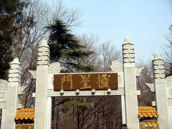 沈万三为什么被朱元璋杀了 沈万三的墓为什么葬在水里?不挖掘