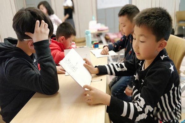 桑代克提出的三大定律解释 主要就是三个规律