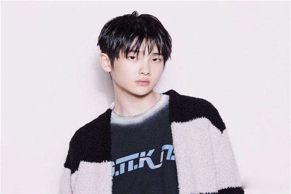 哇唧唧哇旗下艺人名单排名前十 十个人颜值高实力也强