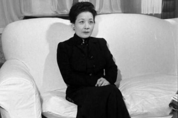 张学良和宋美龄什么关系 介绍一下张学良和宋美龄的个人简介