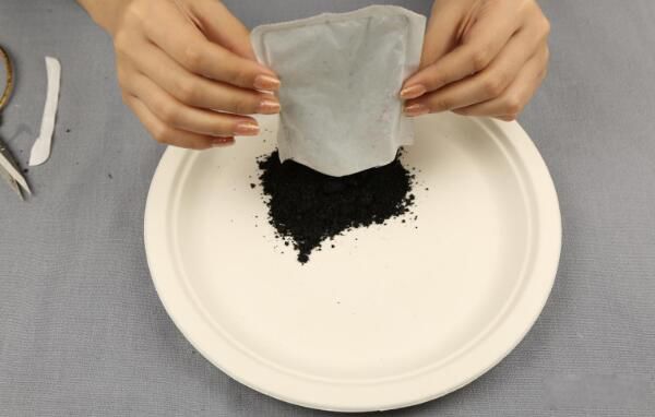 暖宝宝是什么材料做的 暖宝宝的正确使用方法