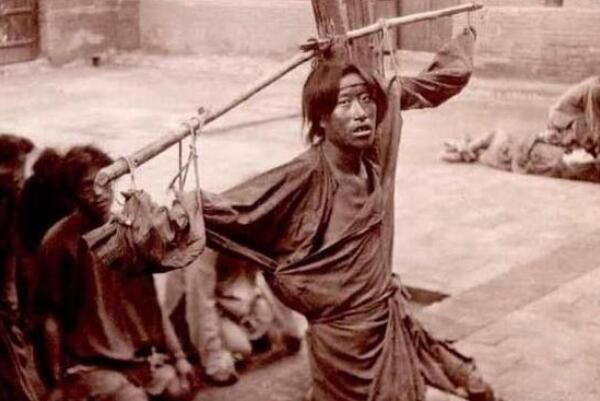 满清十大酷刑是哪十大 腰斩雍正年间才被废除