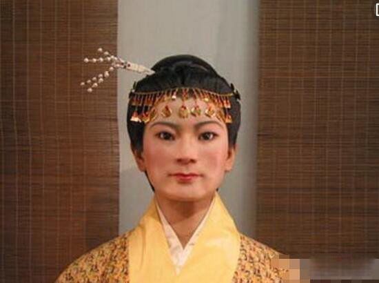 马王堆女尸辛追夫人是何人 两千年为什么不腐烂(保存的很好的原因在于)