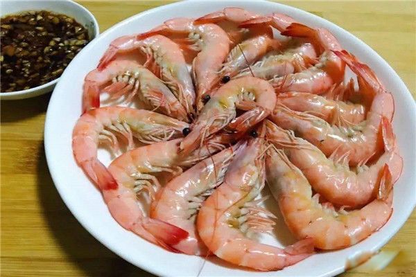 白水虾是用冷水煮还是用开水煮好 白水虾怎么制作