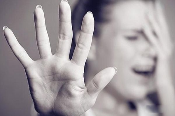全球强奸案最多国家排名前十名 印度女性为防身在身上放别针