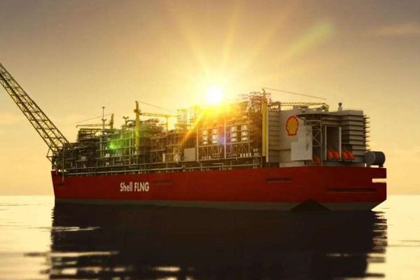 ȫ����ʹ�������ǰʮ�� PRELUDE FLNG�ж೤����