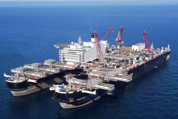 ȫ����ʹ�������ǰʮ�� PRELUDE FLNG�ж೤����