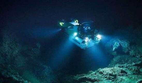 海底一万米是什么样子的 里面到底有什么神秘生物有多可怕
