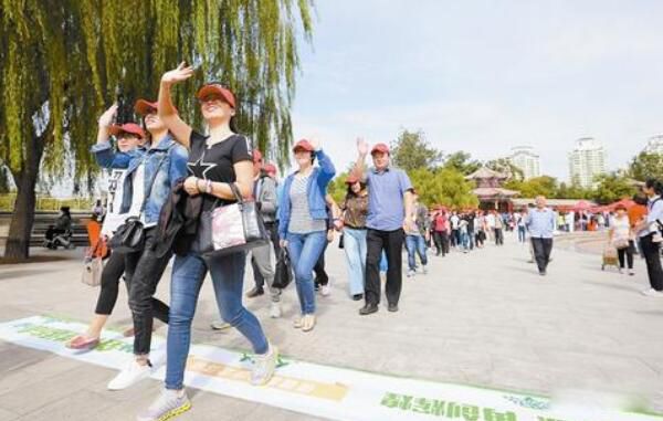 快步走对身体有什么好处 快步走多久才能起到减肥的作用