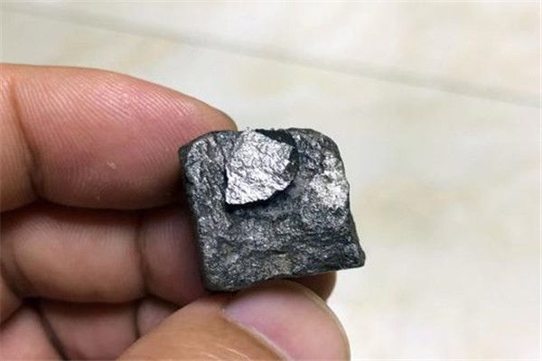 锎元素多少钱一克?为何珍贵 锎有什么用途和作用