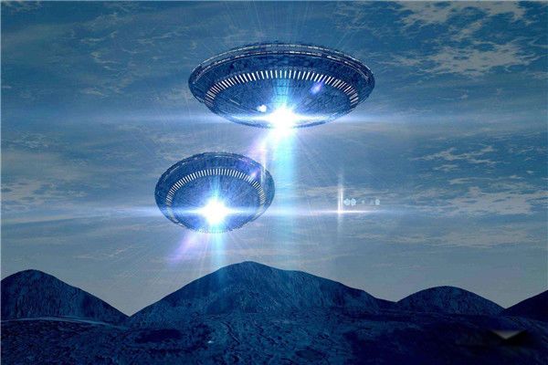 美国ufo事件真实外星人之谜 为什么外星人老是去美国