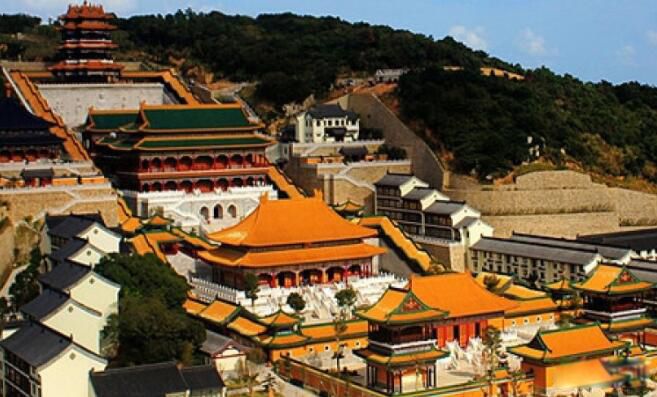 中国四大佛教圣地是哪几个 五台山佛光寺每年慕名而来的人很多