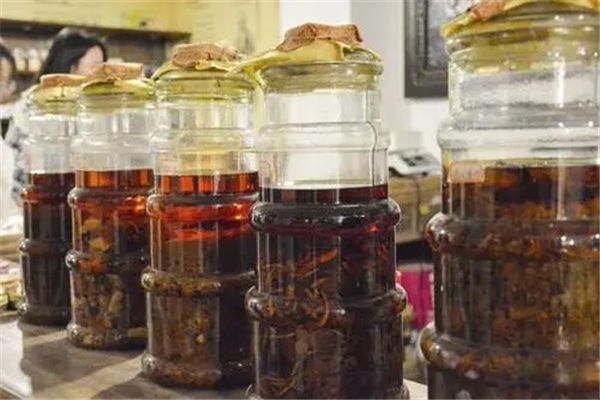 鹿茸酒怎么泡 鹿茸酒的泡制方法和注意事项