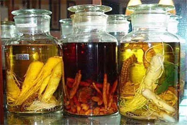 鹿茸酒怎么泡 鹿茸酒的泡制方法和注意事项