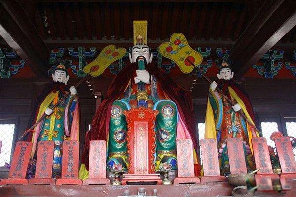 紫微大帝和玉皇大帝谁地位高 紫微大帝是什么神