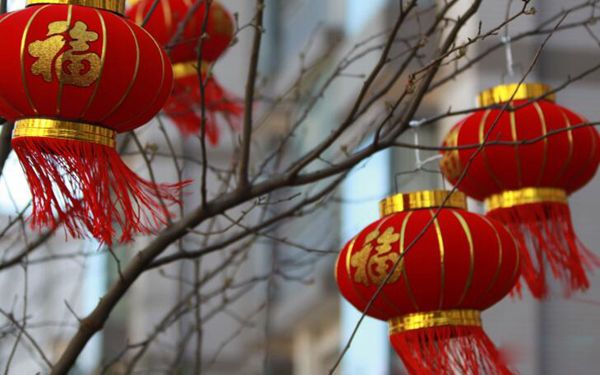 过年为什么要穿新衣服 春节穿新衣的寓意
