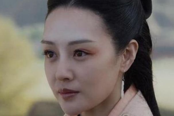 芈华和嬴政有什么关系 芈华是秦始皇的什么人