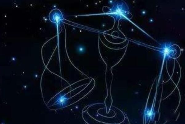 十月份有哪两个星座 十月份的星座是几月几日