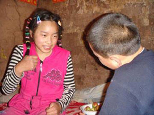 蛇娃少女之谜解说 蛇娃兰兰真相现状治好了吗