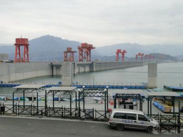 长江三峡大坝造价多少钱 当年为什么要修建三峡大坝
