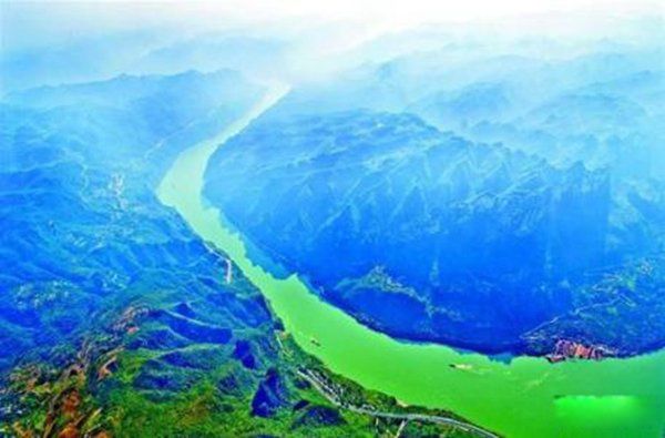 长江三峡大坝造价多少钱 当年为什么要修建三峡大坝
