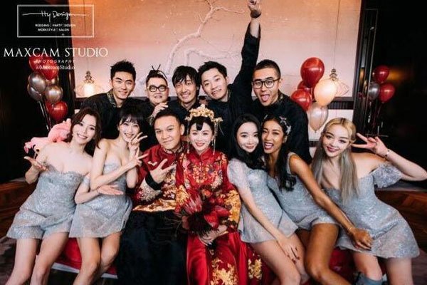 李嘉格和张碧晨取关怎么了 一个歌手一个演员没有利益冲突