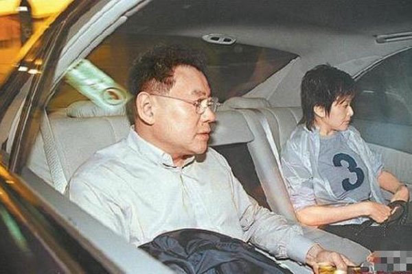为什么大刘对李嘉欣关之琳不一样 刘銮雄为什么不塞李嘉欣高尔夫球