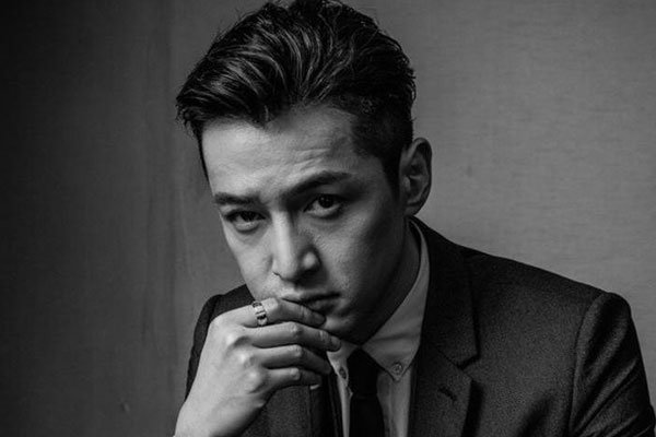 胡歌为啥处处维护杨幂 杨幂与胡歌为何闹翻还会合作吗