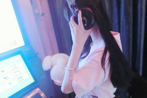 口工萝莉赛高酱图包 是小学生太成熟还是大人装嫩