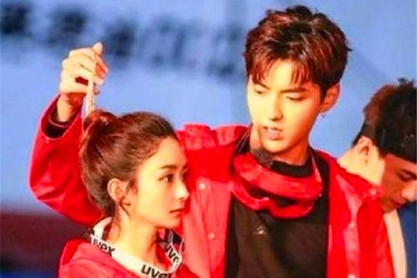 吴亦凡赵丽颖眼神暧昧 剪辑师让吴亦凡和赵丽颖充满了爱的泡泡