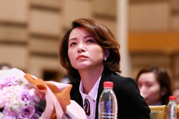 赵忠祥董卿对话究竟说了什么 不听都不知道还有这么扯的事情