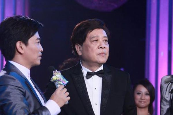 赵忠祥董卿对话究竟说了什么 不听都不知道还有这么扯的事情