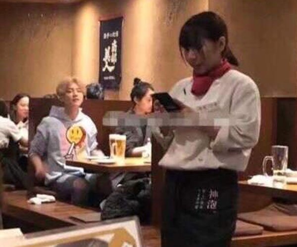 鹿晗关晓彤宣布正式分手 他两到底谁配不上谁
