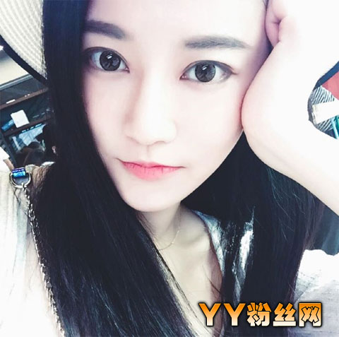 非诚勿扰袁嘉敏前凸后翘身材喷鼻血 袁嘉敏性感私房照三围多大