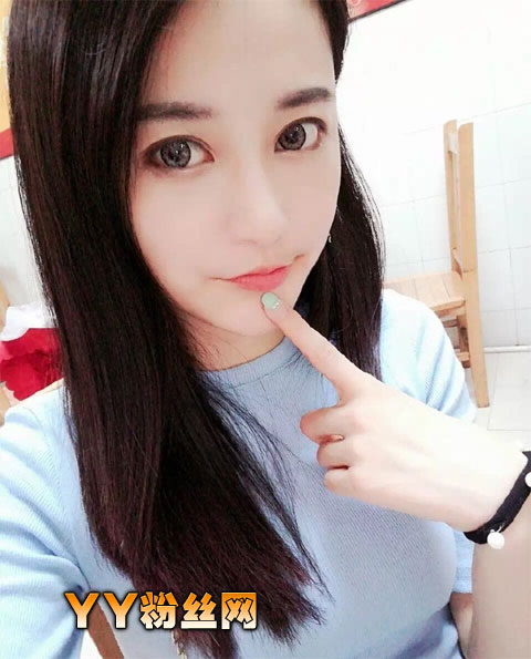 非诚勿扰袁嘉敏前凸后翘身材喷鼻血 袁嘉敏性感私房照三围多大
