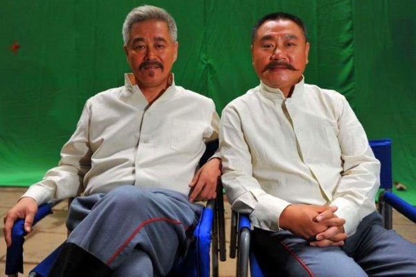 哈文为什么不让赵本山上春晚 哈文把本山拉下春晚是真的吗